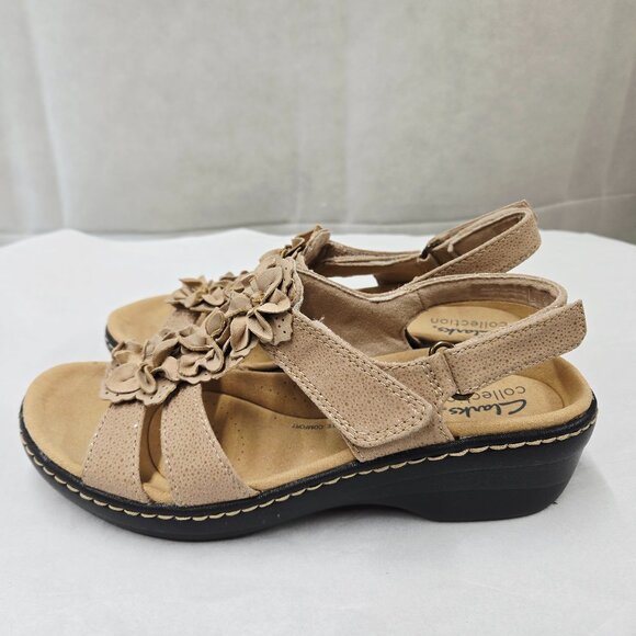 Clarks Beige Floral Strap Sandals - Picture 3 of 13
